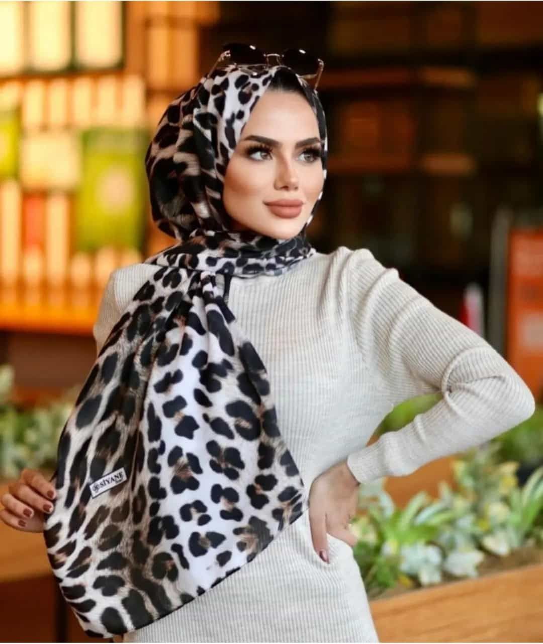 SİYANE PAMUK ŞAL LEOPAR DESEN SİYAH GOLD