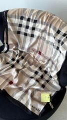 BURBERRY  VUAL İPEK ŞAL SİYAH BEJ