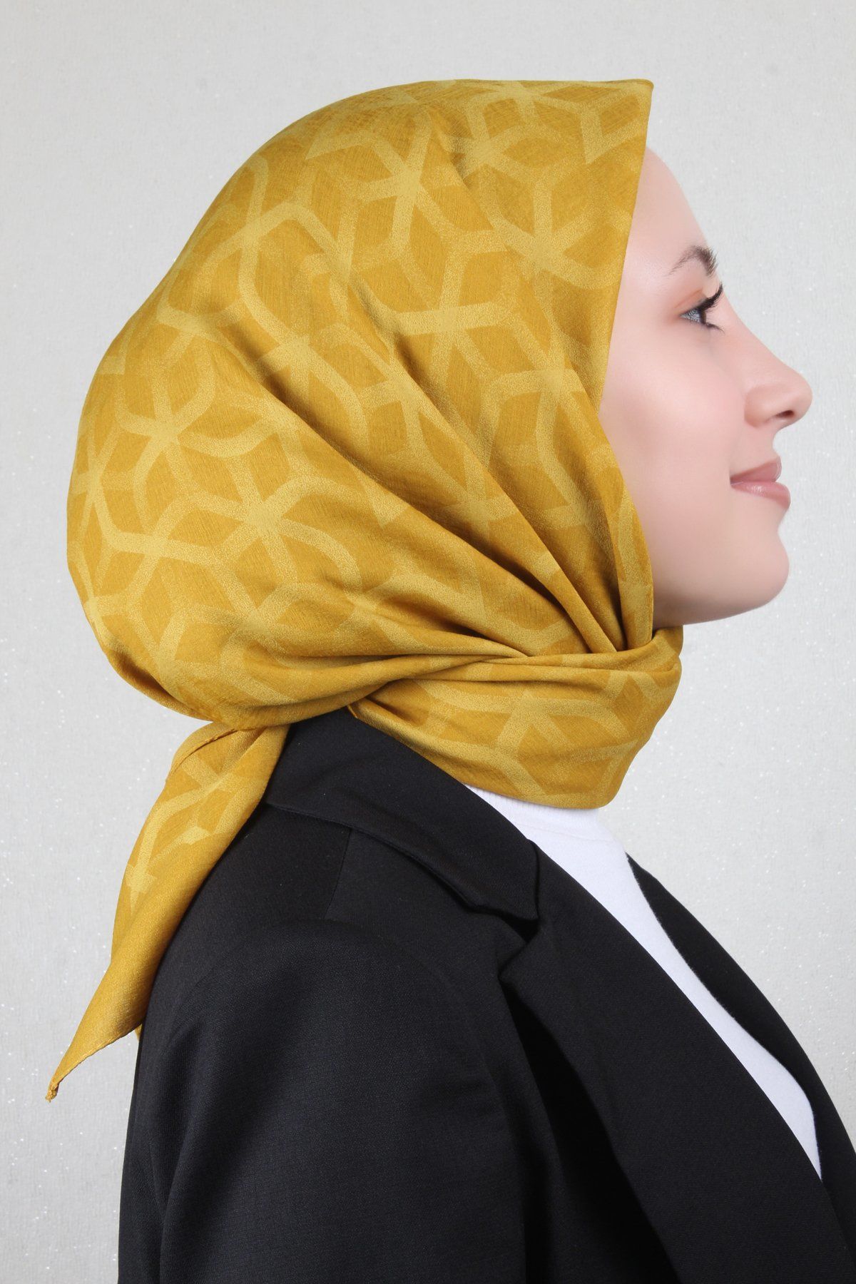 AKER KARMA EŞARP 1040600-962 HARDAL SARI