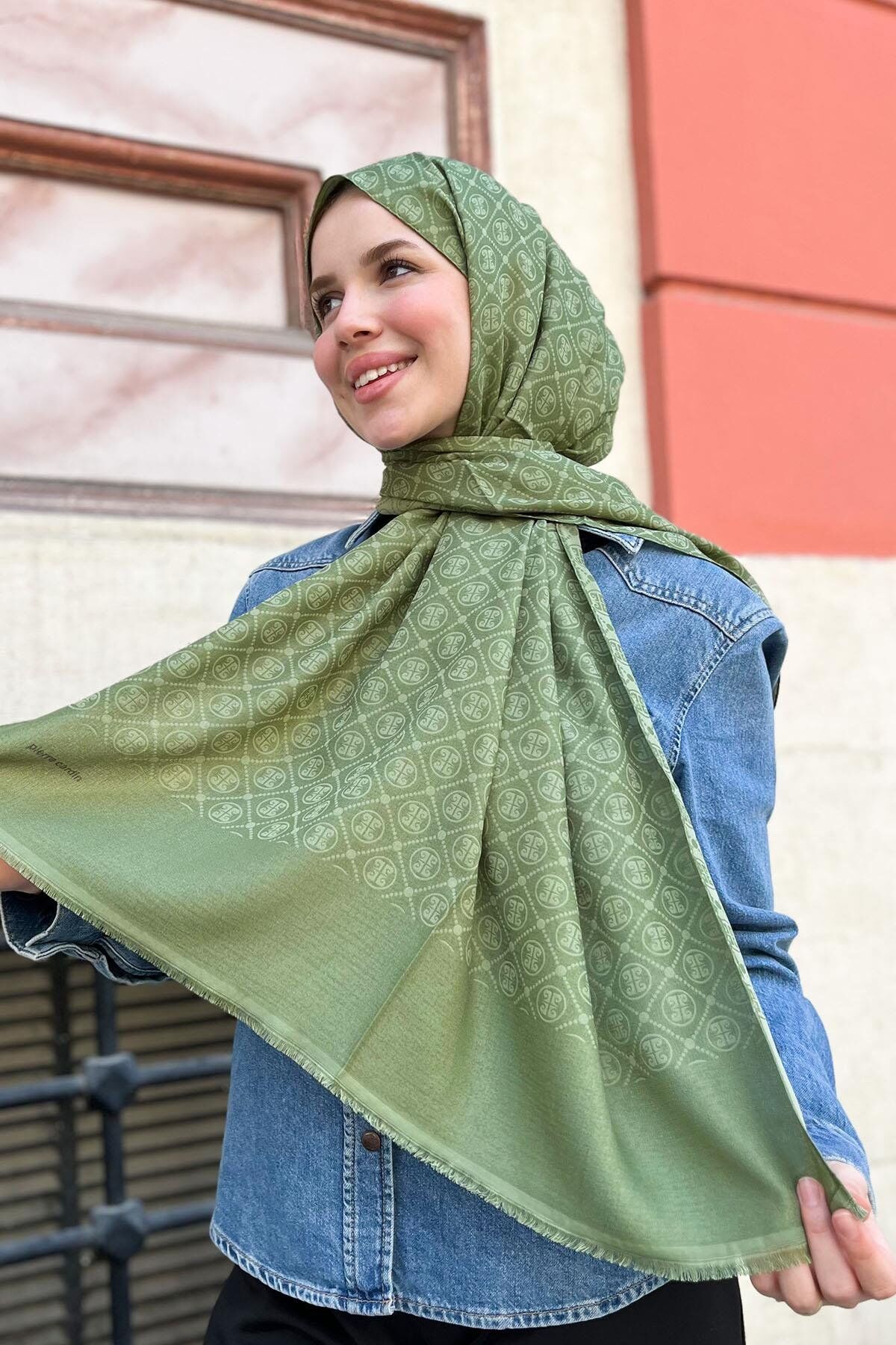 PİERRE CARDİN HOLOGRAM ŞAL 1030300-952 HAKİ