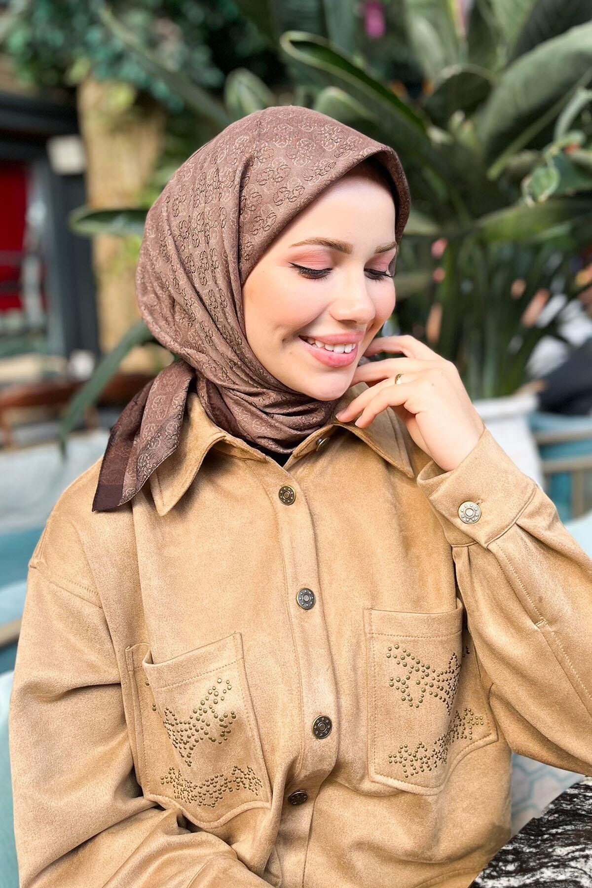 AKER MONOGRAM JAKAR EŞARP 6060950-931 KAHVERENGİ