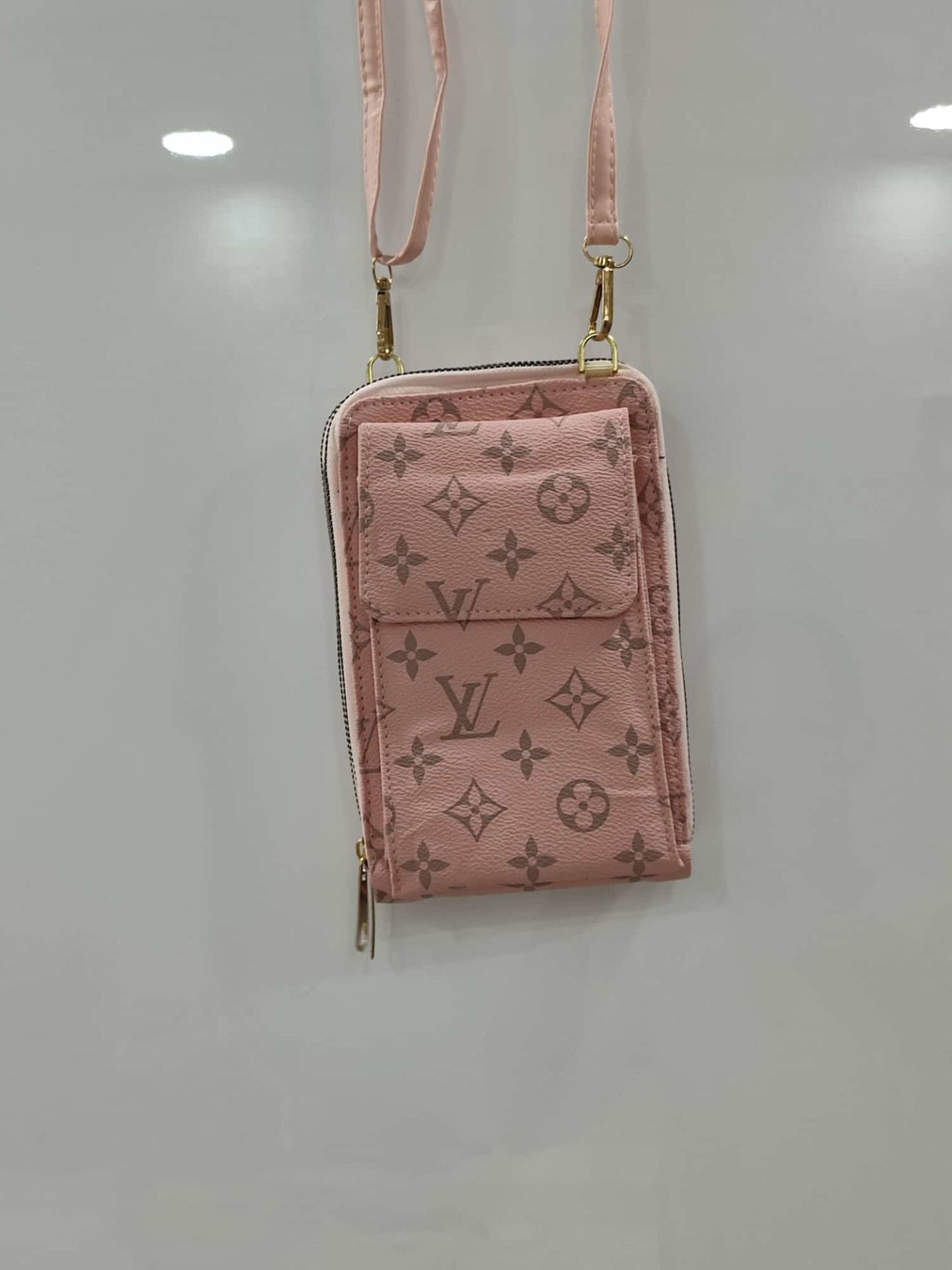 LOUİS VOİTTON BAYAN ÇANTA PEMBE