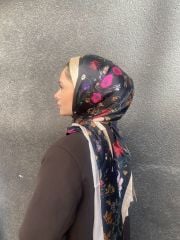 VUAL İPEK ŞAL PAPATYA DESENLİ KREM  SİYAH
