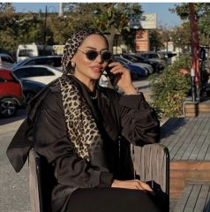 VUAL İPEK ŞAL LEOPAR DESENLİ SİYAH