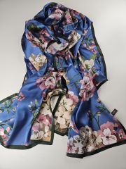 GUCCİ VUAL İPEK ŞAL ÇİÇEKLİ MODEL KOT MAVİSİ