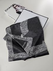 CHANEL C DESEN VUAL İPEK ŞAL  SİYAH BEYAZ