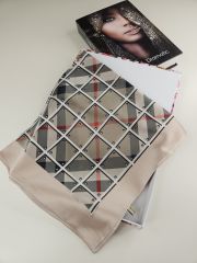 BURBERRY  VUAL İPEK ŞAL EKOSE DESEN KREM