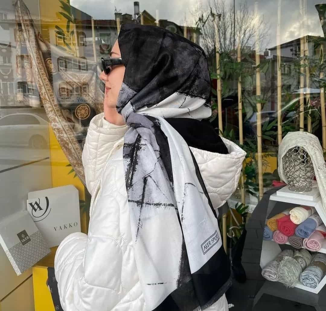 AKER SPORT PAMUKLU ŞAL SİYAH BEYAZ 7487-914