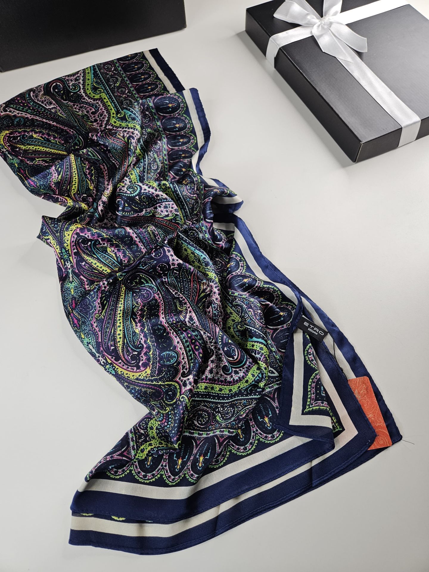 VUAL İPEK ŞAL  ŞAL DESEN LACİVERT