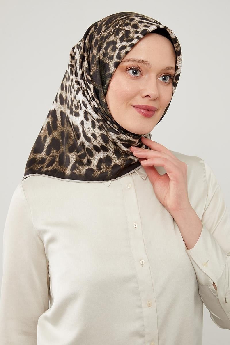 LEVİDOR TREND TİVİL EŞARP LEOPAR SİYAH BEJ