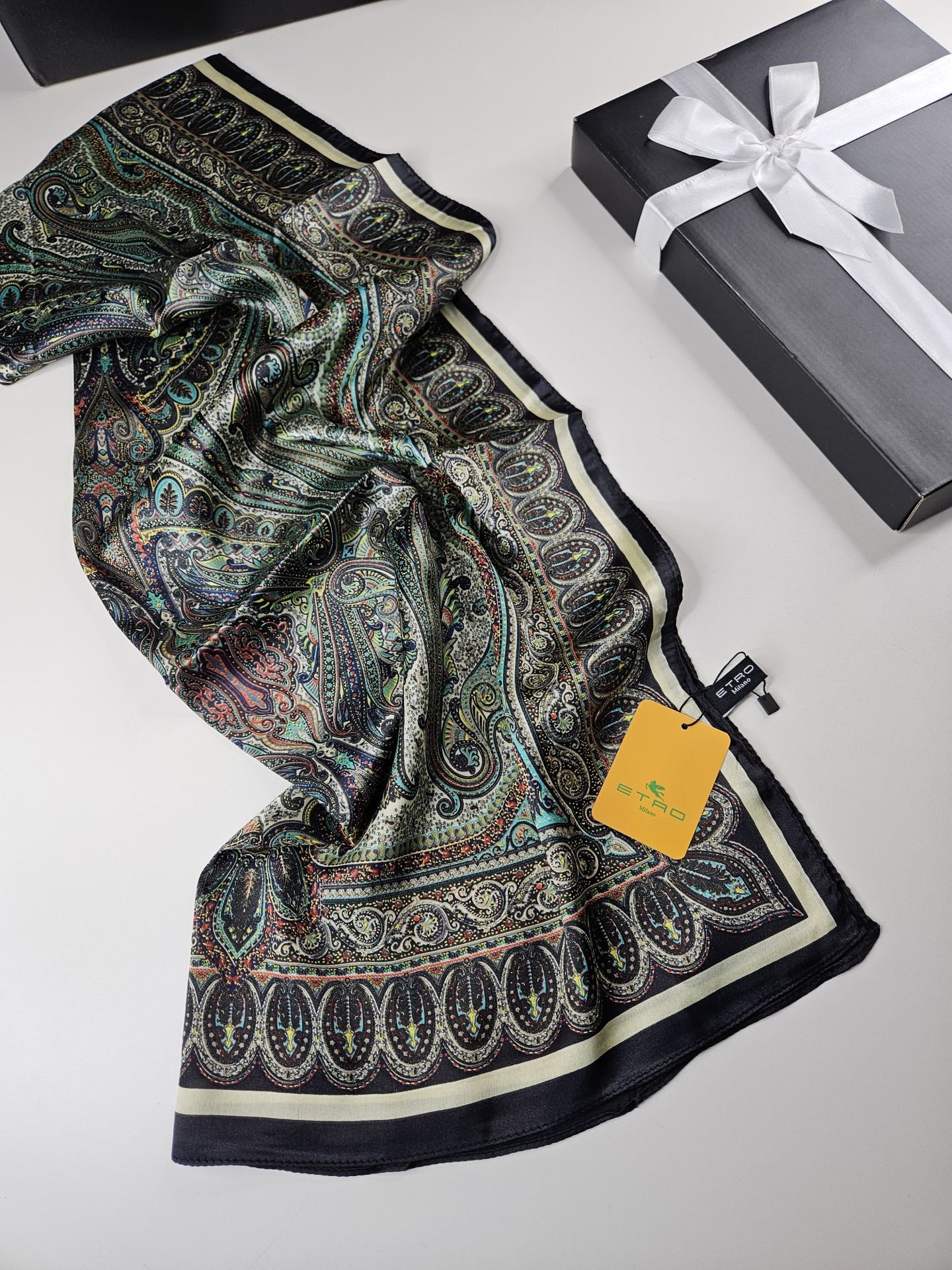 VUAL İPEK ŞAL  ŞAL DESEN SİYAH