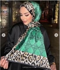 VUAL İPEK ŞAL SİYAH YEŞİL