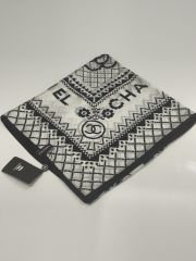 CHANEL PAPATYA DESEN VUAL İPEK ŞAL SİYAH BEYAZ