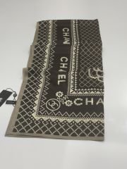 CHANEL PAPATYA DESEN VUAL İPEK ŞAL KAHVE VİZON