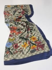 GUCCİ VUAL İPEK ŞAL ÇİÇEKLİ  G BASKILI LACİVERT KREM