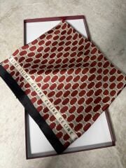 CELİNE LOGO DESEN  VUAL İPEK ŞAL SİYAH BORDO