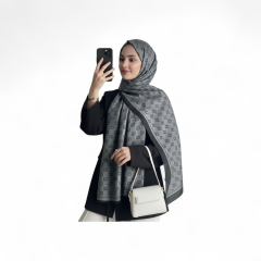 GUCCİ ÇİFT TARAFLI PAMUK JAKARLI ŞAL SİYAH GRİ