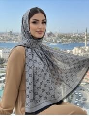 GUCCİ ÇİFT TARAFLI PAMUK JAKARLI ŞAL SİYAH GRİ