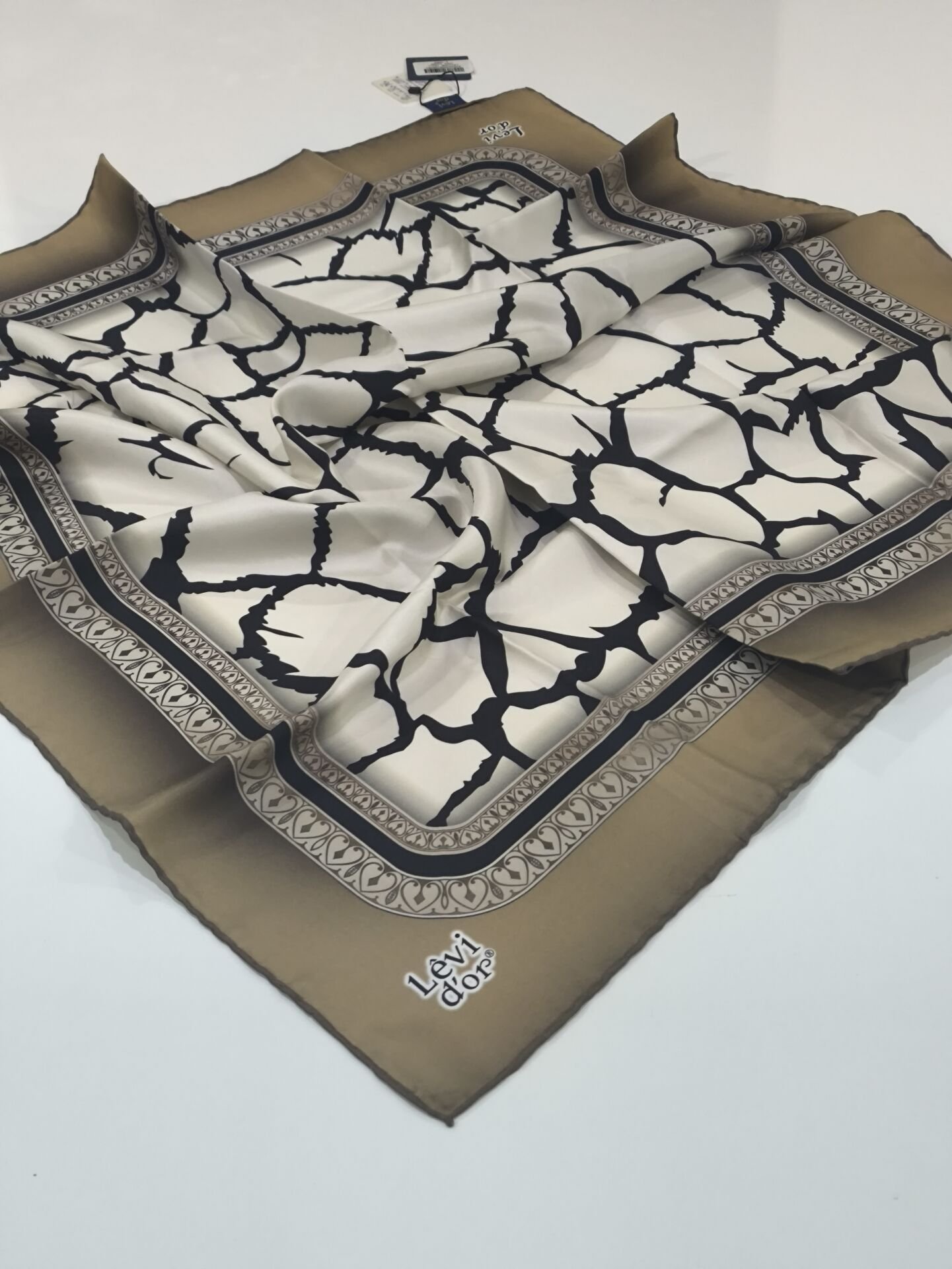 LEVİDOR TİVİL İPEK EŞARP TAŞ DESEN KARAMEL 3092-2