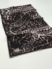 LEVİDOR TİVİL İPEK EŞARP LEOPAR DESEN SİYAH PUDRA 3636-1