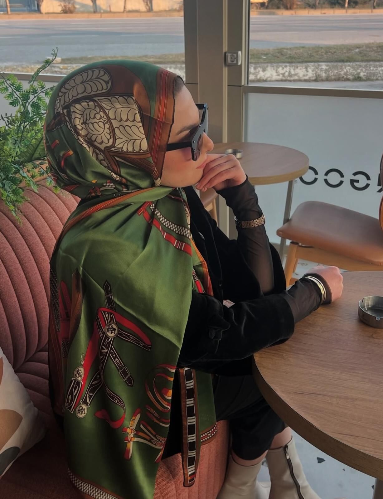 VUAL İPEK ŞAL KEMER DESENLİ YEŞİL