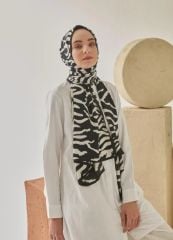 CARDİON MEDİNE İPEĞİ ŞAL ZEBRA DESEN SİYAH