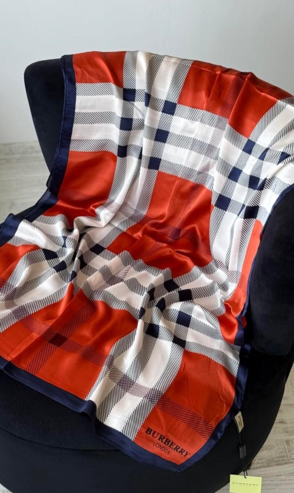 BURBERRY  VUAL İPEK ŞAL LACİVERT TURUNCU