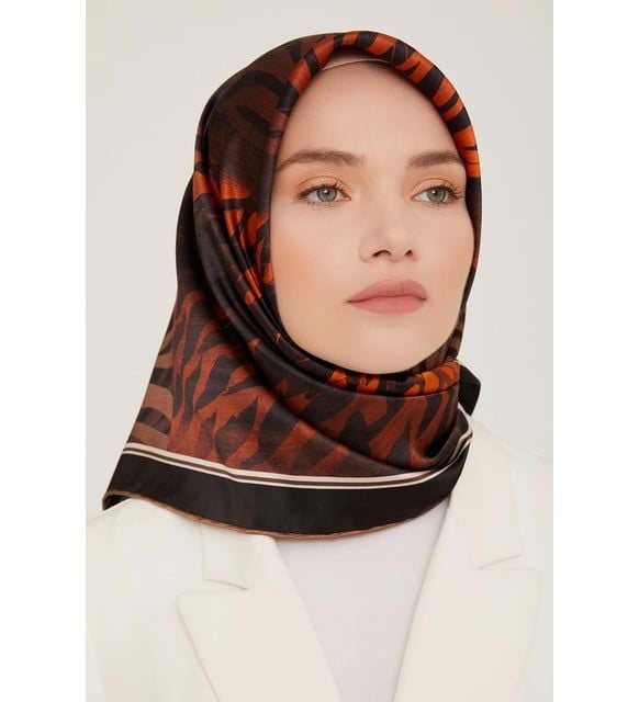 ARMİNE İPEK EŞARP NOSTALJİ 8837-01