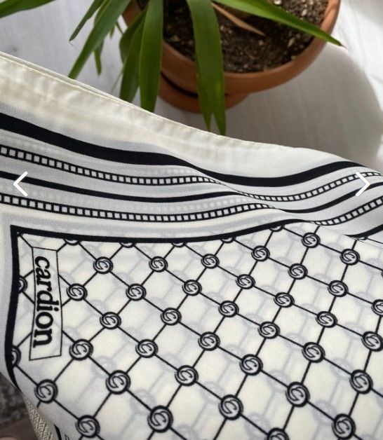 CARDİON MEDİNE İPEĞİ ŞAL MONOGRAM BEYAZ
