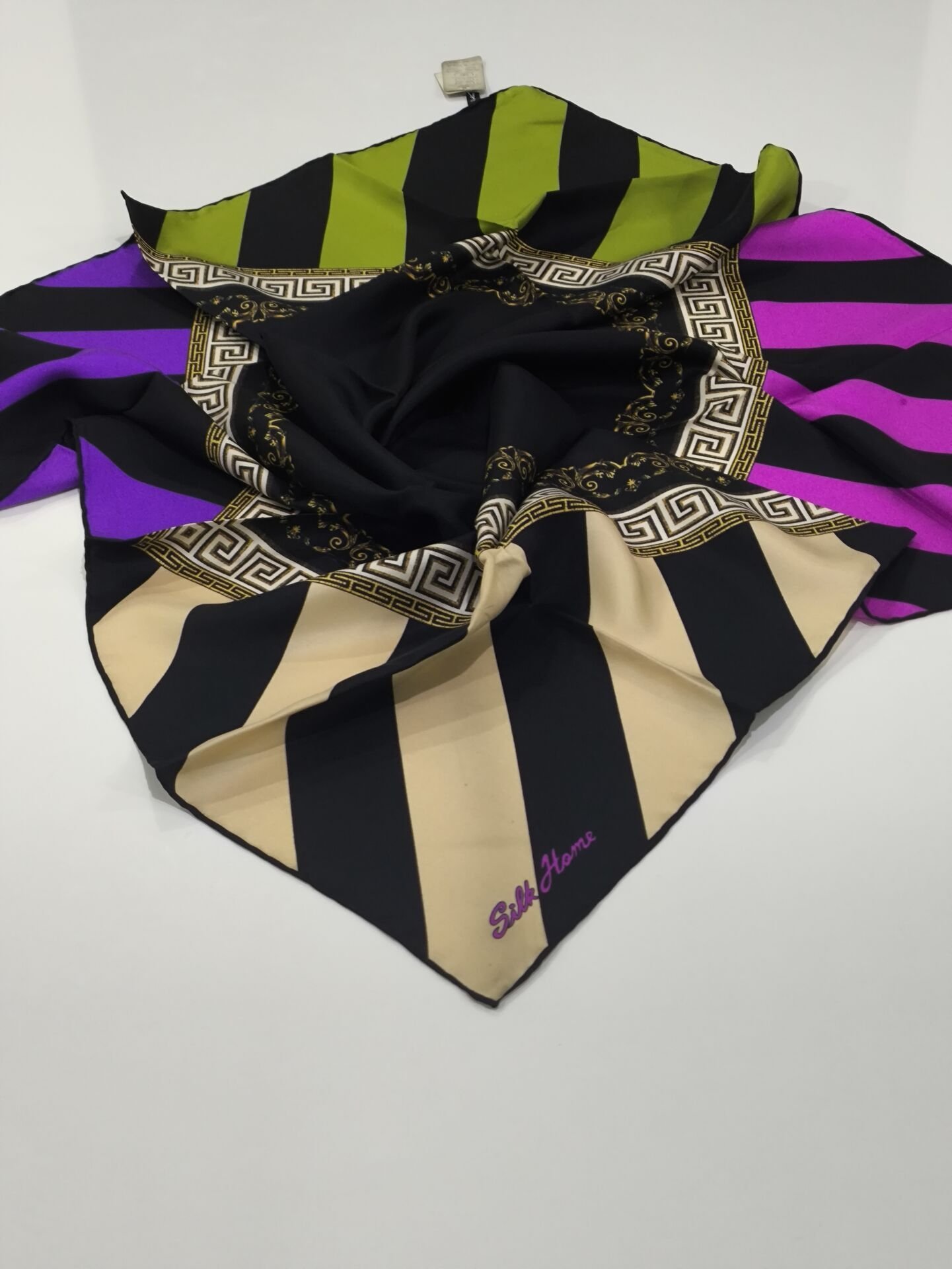 SİLKHOME TİVİL İPEK EŞARP GEOMETRİ DESEN DÖRT RENKLİ MODEL 2015-1