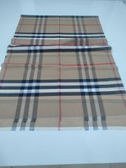 BURBERRY EKOSE ŞAL  ANA RENK KIRMIZI ÇİZGİLİ
