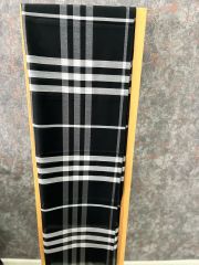 BURBERRY EKOSE ŞAL SİYAH BEYAZ