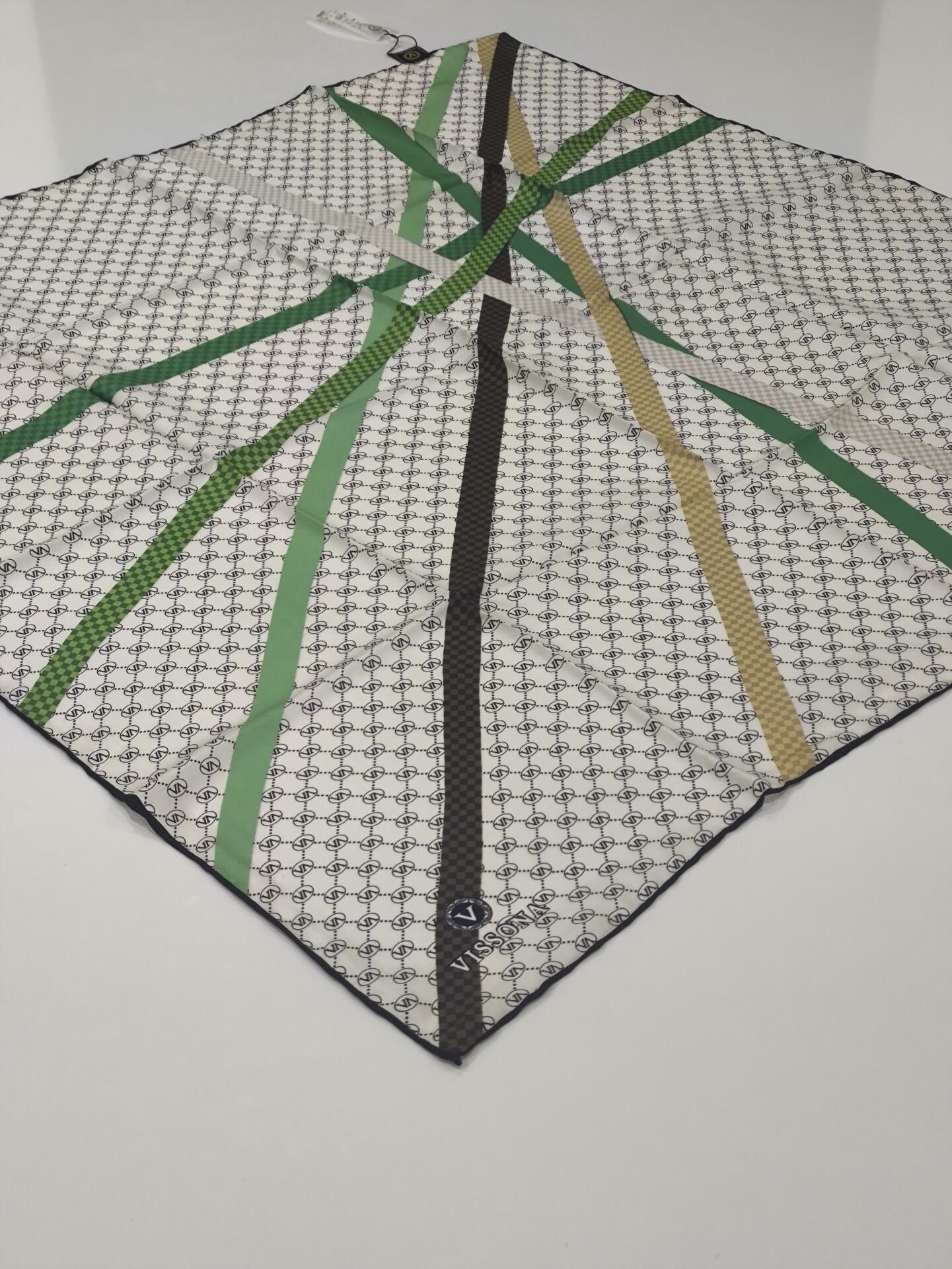 VİSSONA TİVİL İPEK EŞARP LOGO DESEN AÇIK YEŞİL 1014-1