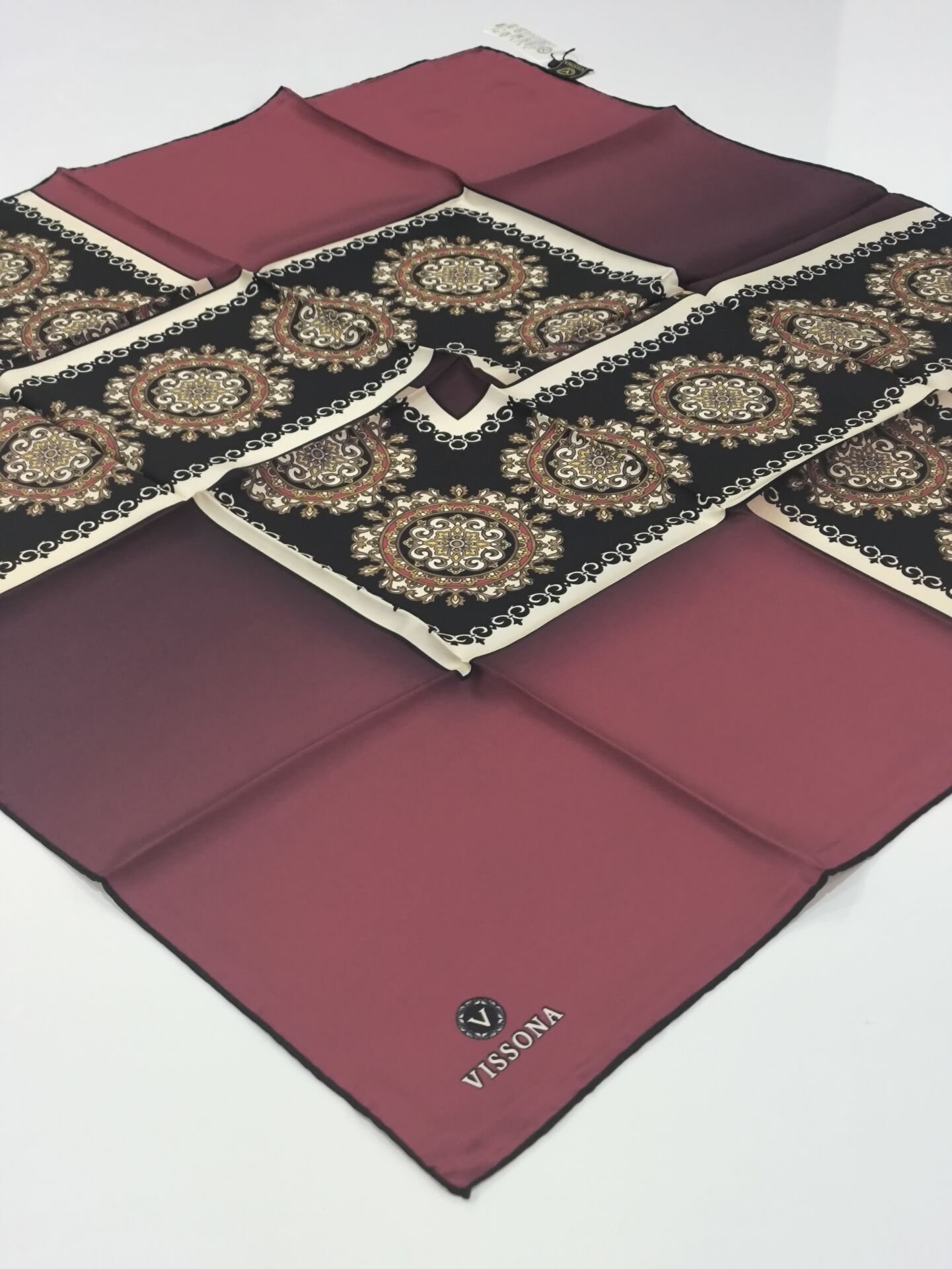 VİSSONA TİVİL İPEK EŞARP ETNİK DESEN SİYAH BORDO 1008-1