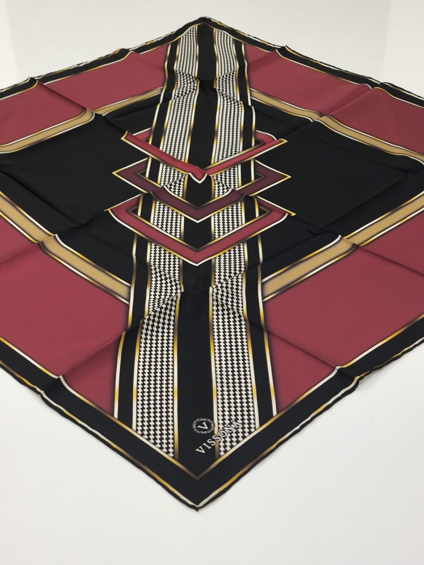 VİSSONA TİVİL İPEK EŞARP KAZAYAĞI DESEN BORDO SİYAH 3002-1