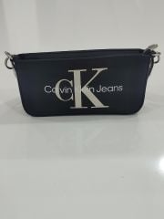 CALVİN KLEİN JEANS KAYIK MODEL  ÇANTA SİYAH TAŞ
