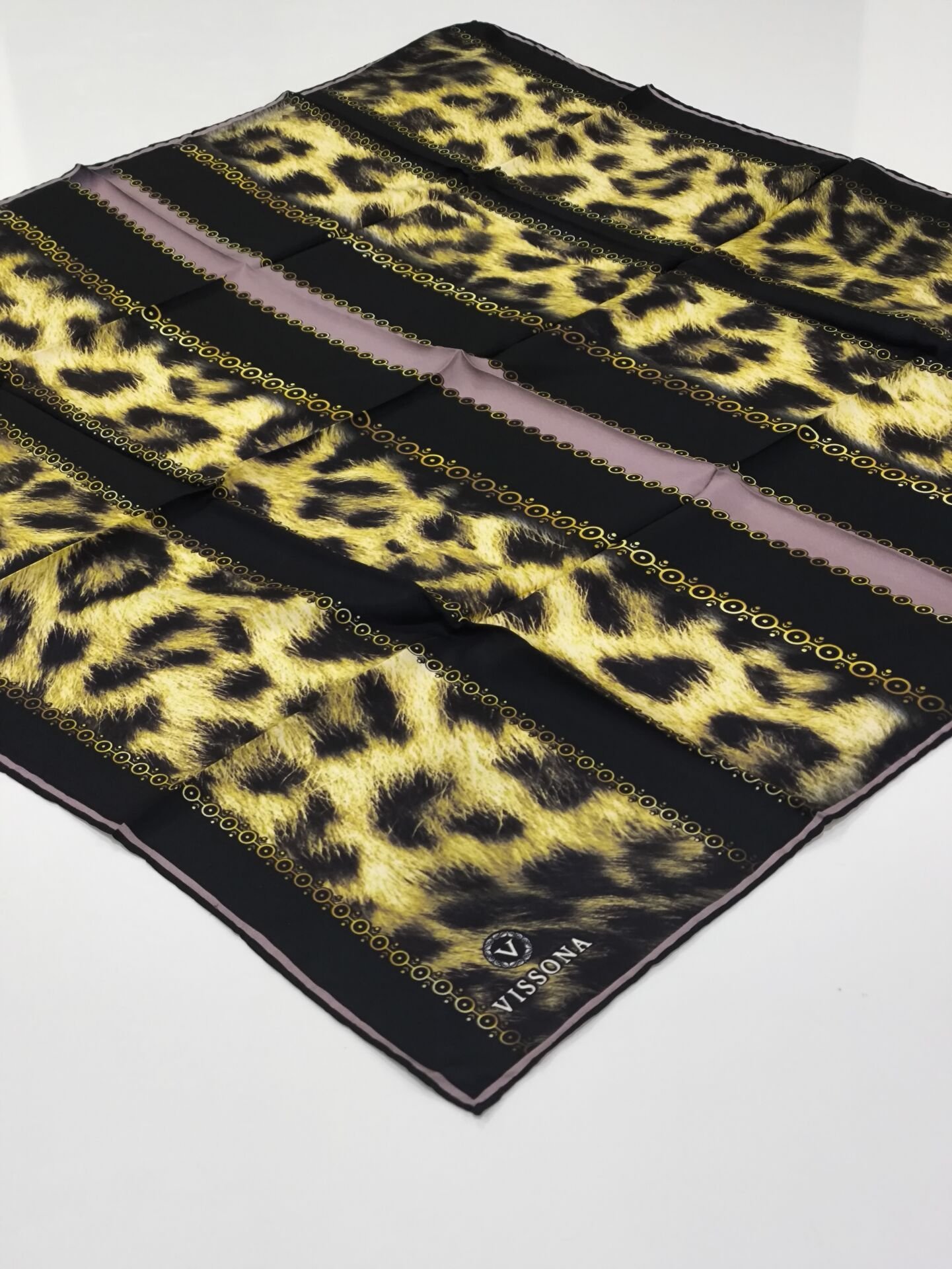 VİSSONA TİVİL İPEK EŞARP LEOPAR DESEN SİYAH GÜL KURUSU GOLD 3003-1