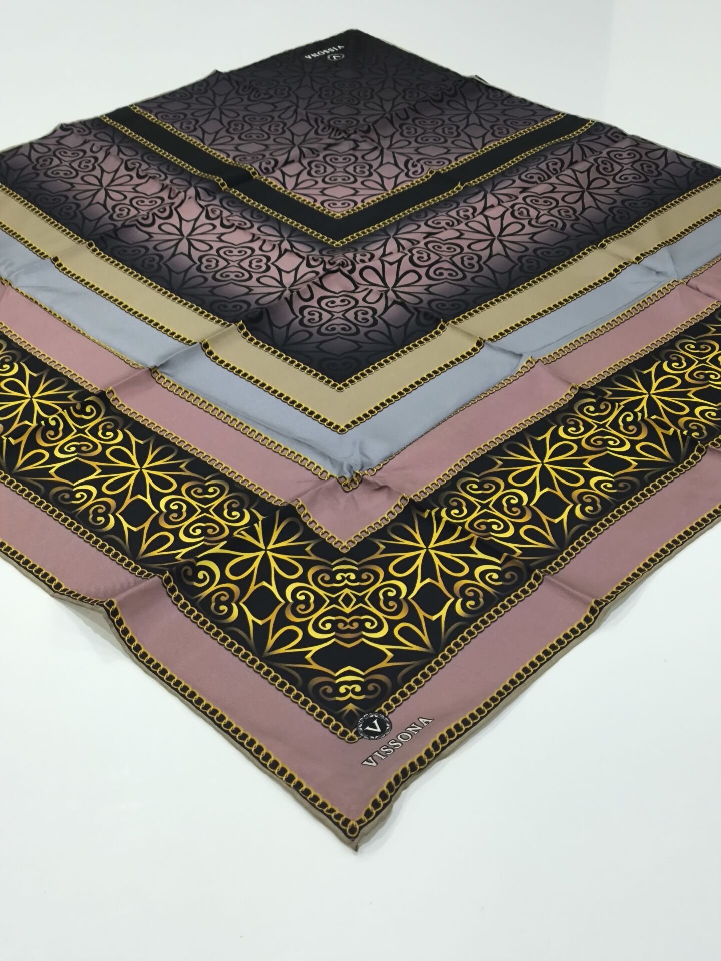 VİSSONA TİVİL İPEK EŞARP GÜL KURUSU 3005-1