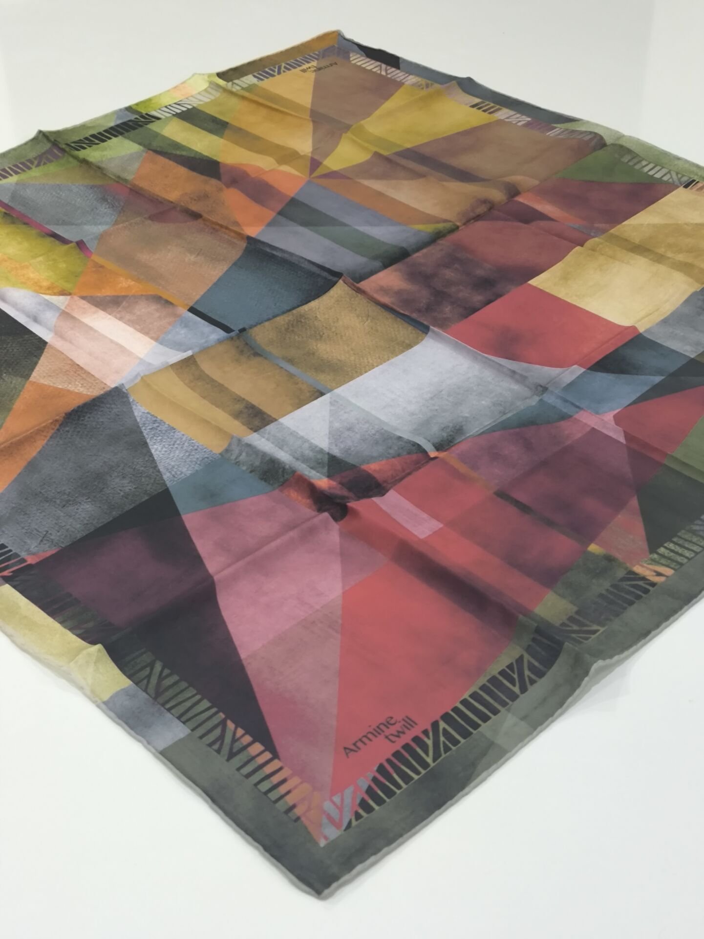 ARMİNE SPORT POLYESTER TİVİL EŞARP 1100-80