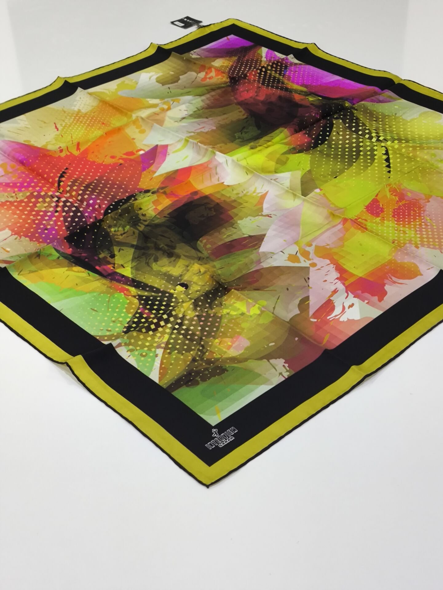 SARAR İNTERVİEW TİVİL İPEK EŞARP 10008-2