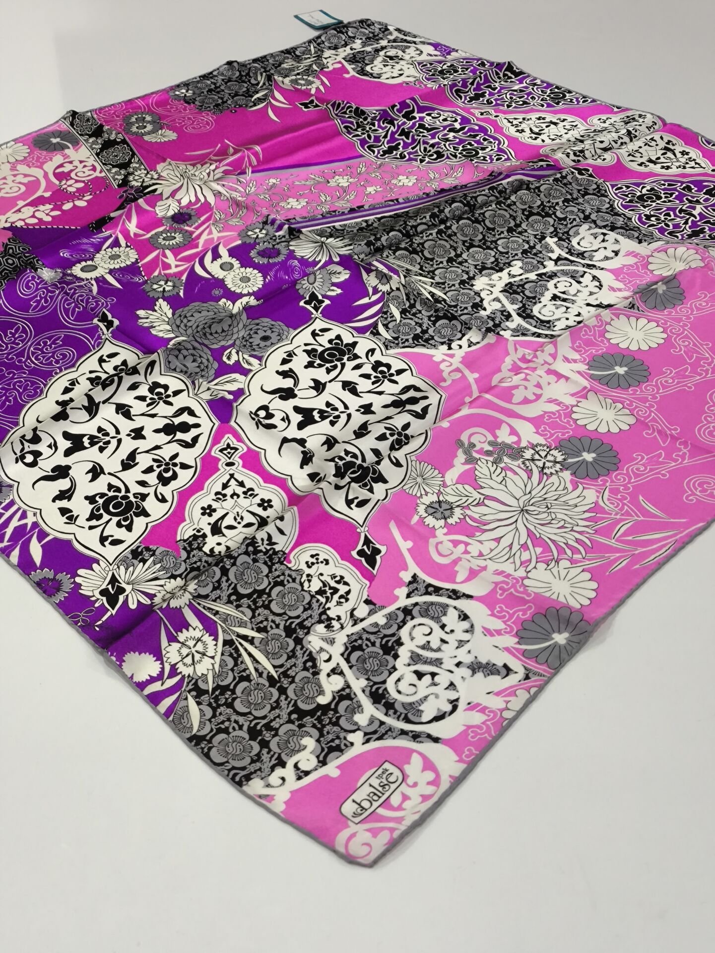 BALSE SURA İPEK EŞARP FUŞYA MOR 5008-1