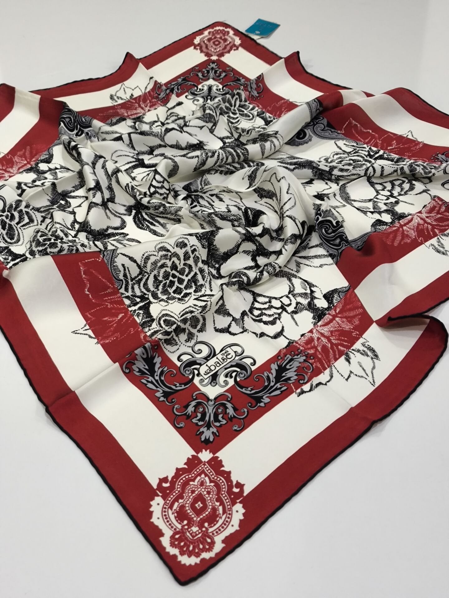 BALSE SURA İPEK EŞARP KIRMIZI SİYAH 5012-1