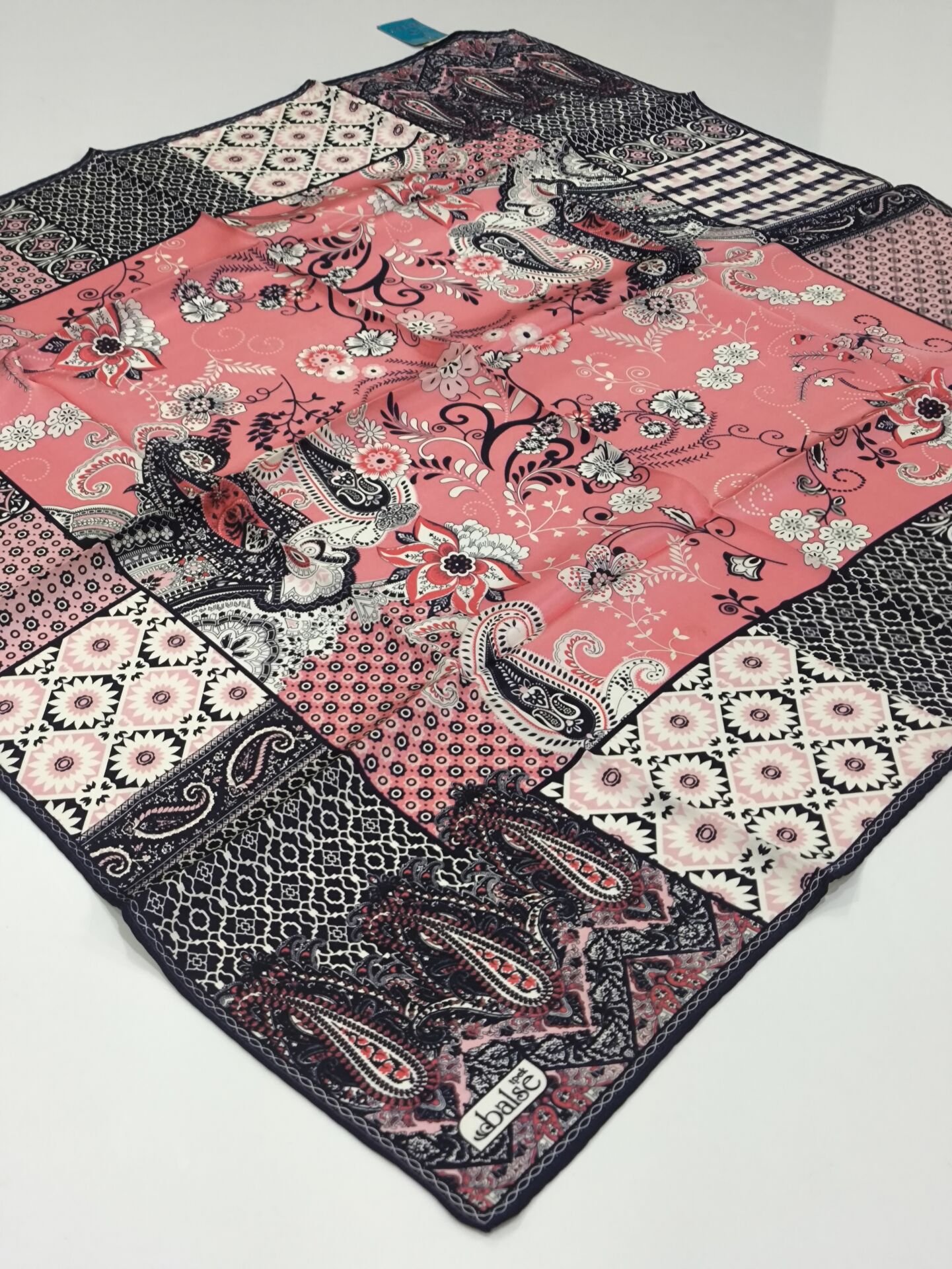 BALSE SURA İPEK EŞARP LACİVERT MERCAN 5020-2