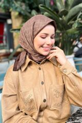 AKER MONOGRAM JAKAR EŞARP 6060950-931 KAHVERENGİ