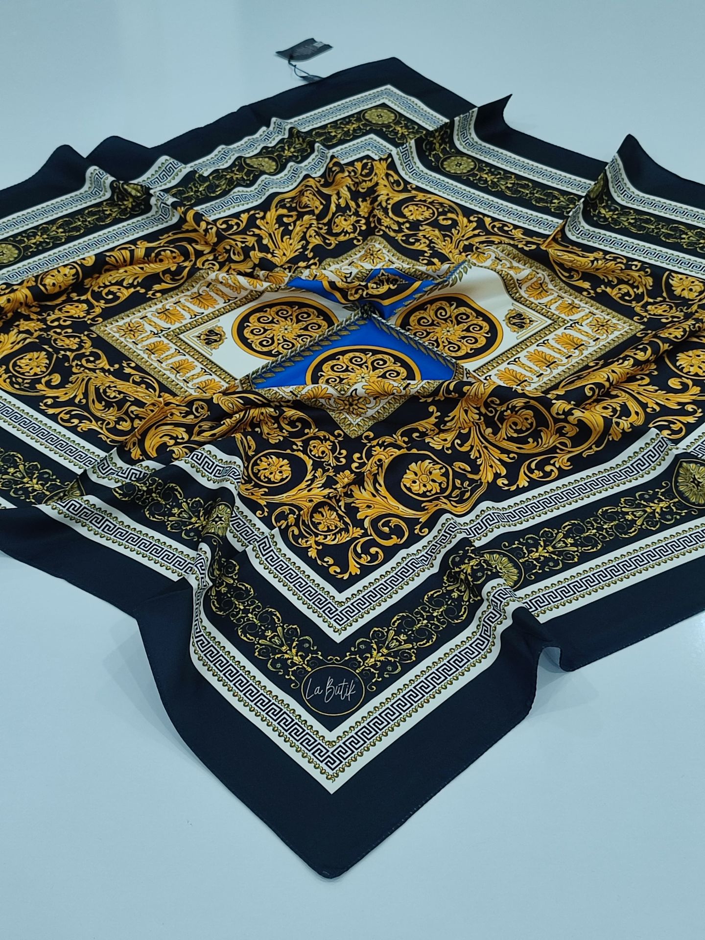 LABUTİK VAROK MODEL TİVİL EŞARP SİYAH SAKS MAVİSİ