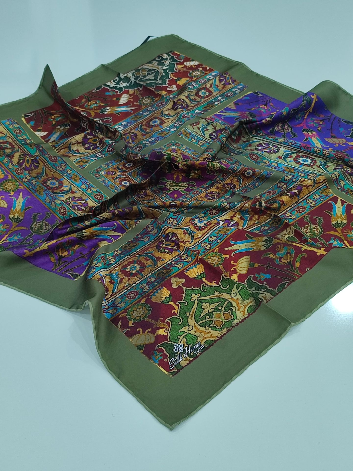 SİLKHOME KİLİM  DESEN  TİVİL EŞARP HAKİ YEŞİL