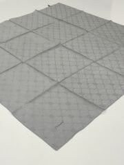 PİRAMİT MONOGRAM JAKARLI EŞARP GRİ