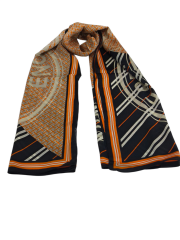 BURBERRY  VUAL İPEK ŞAL YAZILI DESEN SİYAH TURUNCU