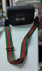 GUCCİ BAYAN ÇANTA  G BASKILI SİYAH